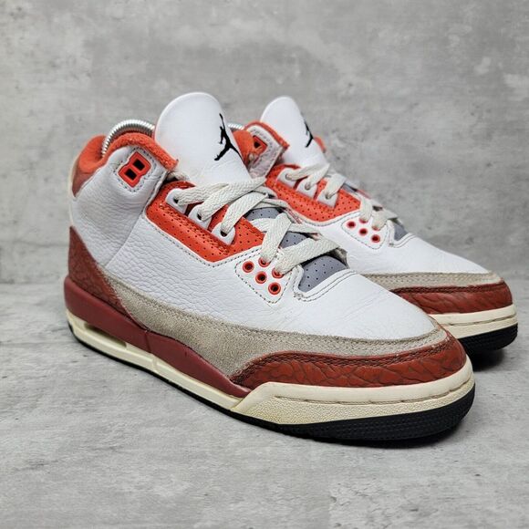 Air Jordan 3 Retro SE Mars Stone DV7028 108‎ Size 5Y Boys Grade School